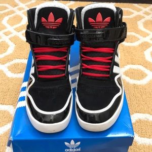 Authentic Adidas Men’s AR 2.0